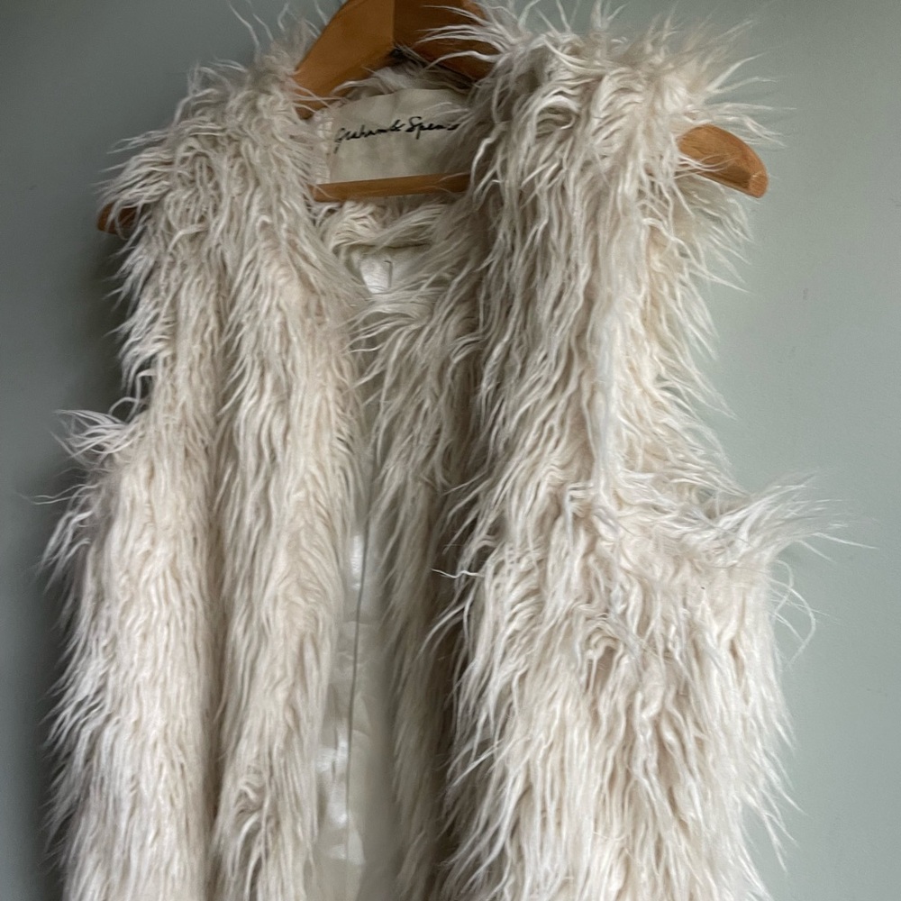 Faux Fur Vest in Cream